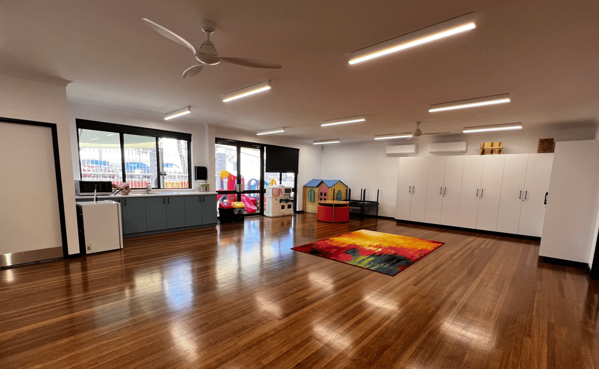 https://www.spacetoco.com/space/willagee-community-centre-playgroup-room